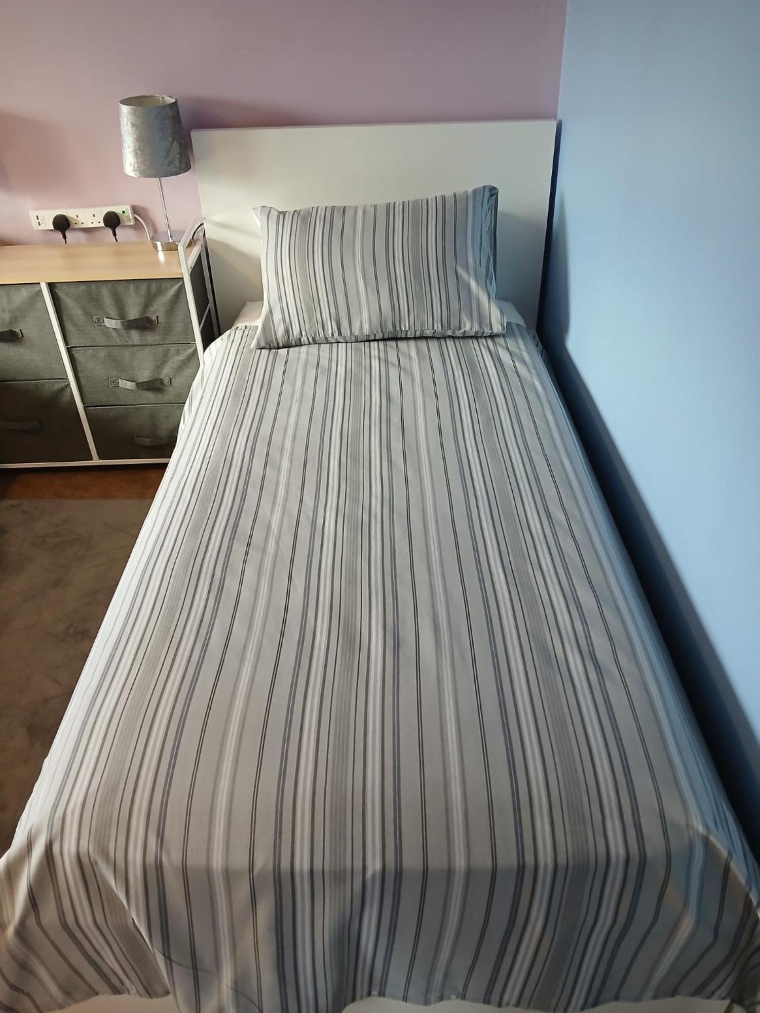 Twin Room In Prescot Homestay المظهر الخارجي الصورة